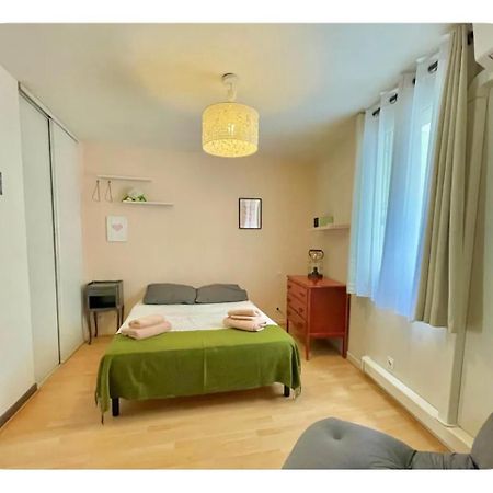 Appartement Calme, A 2 Pas Du Palais Des Papes, Au 3Eme Etage Авиньон Экстерьер фото